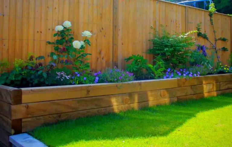 How To Build A Raised Garden Bed With Sleepers Bed Gardening