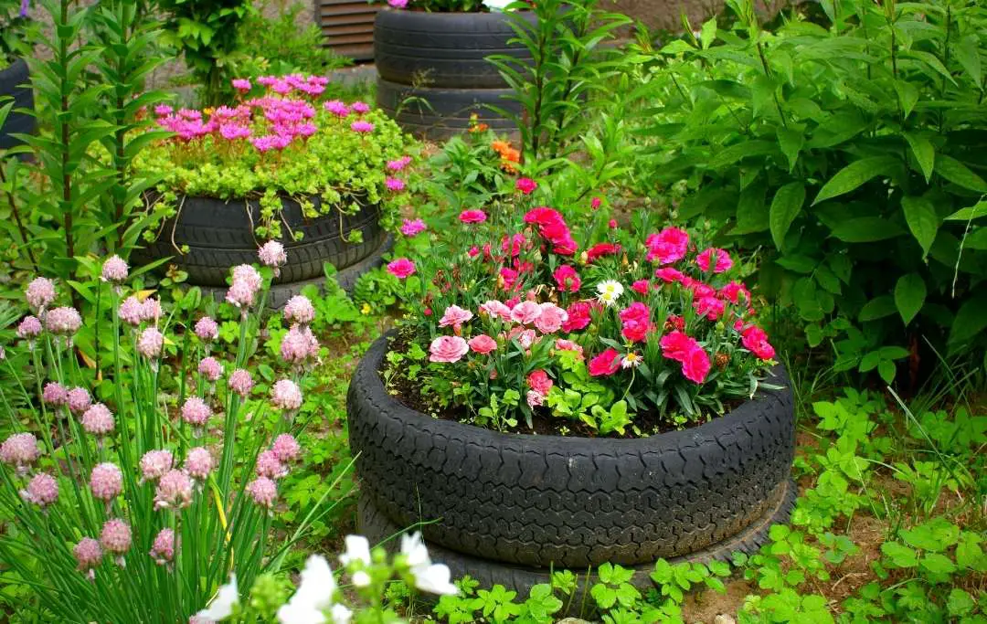 DIY Raised Garden Beds With Cheap Tires Bed Gardening