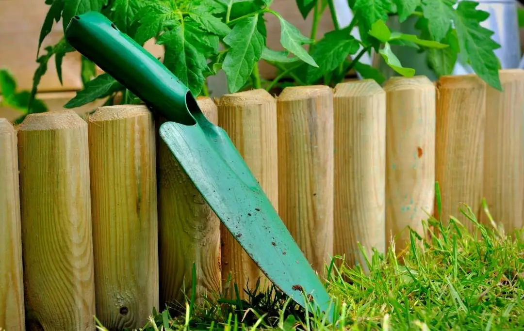 20 DIY RAISED GARDEN BORDER IDEAS Bed Gardening